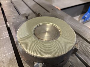 Plattenkeil mit Beschichtung im LaserCladding mit Stellite