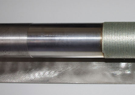 Wiederaufarbeitung statt Neubeschaffung – Armaturenspindel wie neu dank Laserspritzverfahren​